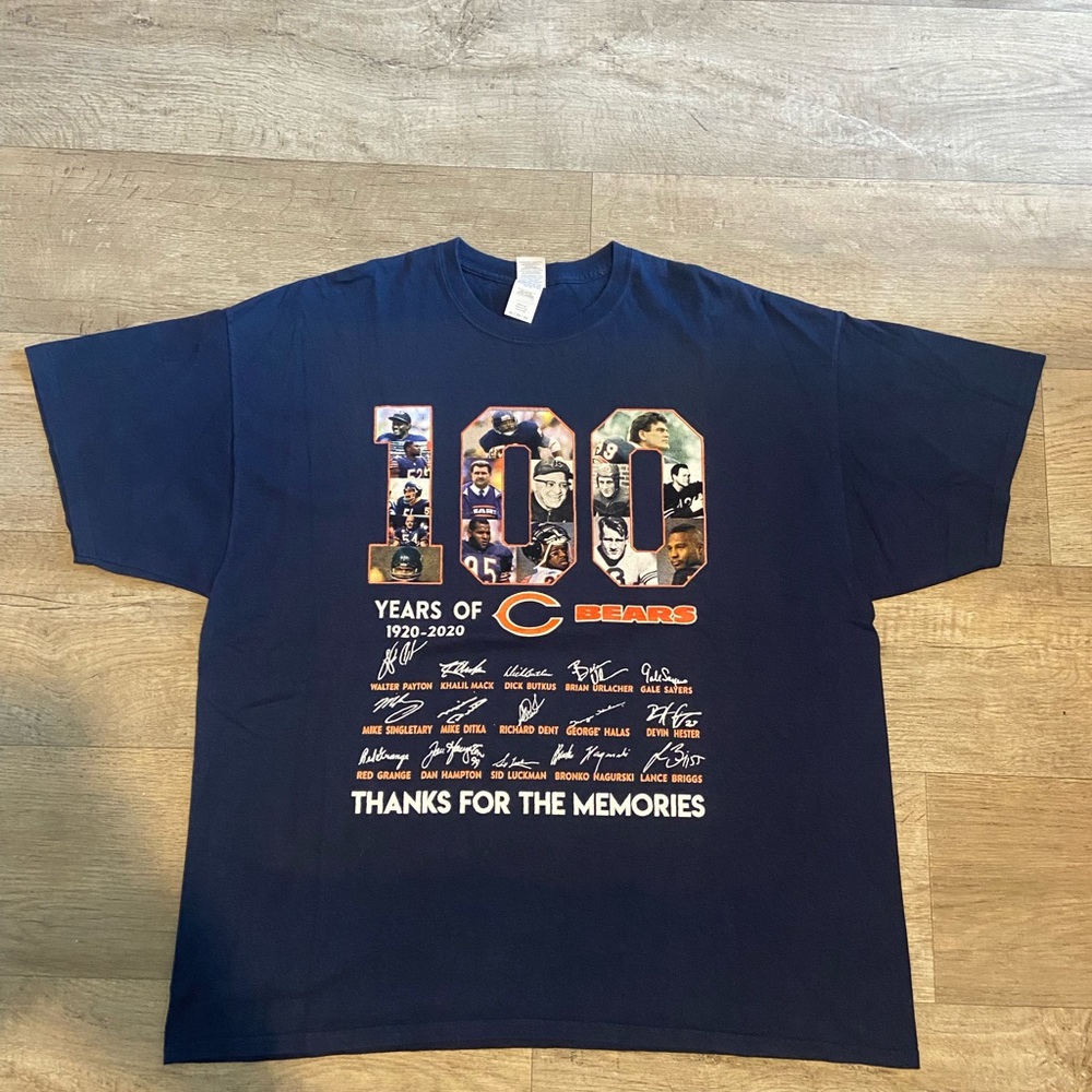 Vintage Chicago Bears Oversized Navy Blue T-Shirt Size XXL.